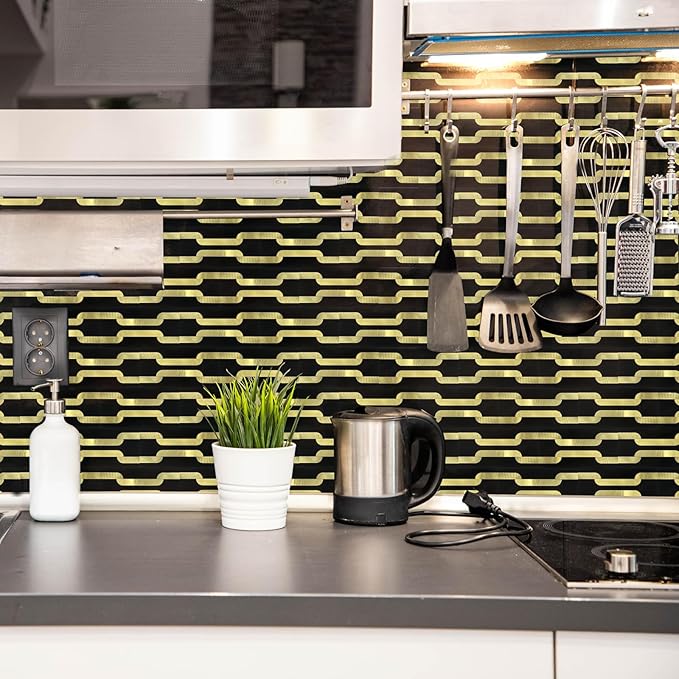 Yipscazo Peel and Stick backsplash 3 x 6 Inches 3D PVC Composite Wall Tile Stick on Backsplash Tile for Kitchen Bathroom, Laundry Room, Fireplace(Black with Gold, 2 Pieces)